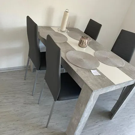 Ferienwohnung *